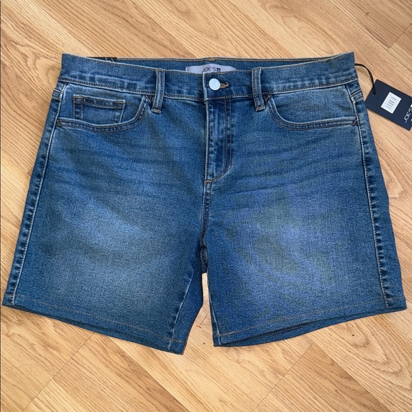 NWT Joe’s Jeans Classic Blue Jean Denim Shorts Easy Bermuda Size 29 $168 - Picture 1 of 8